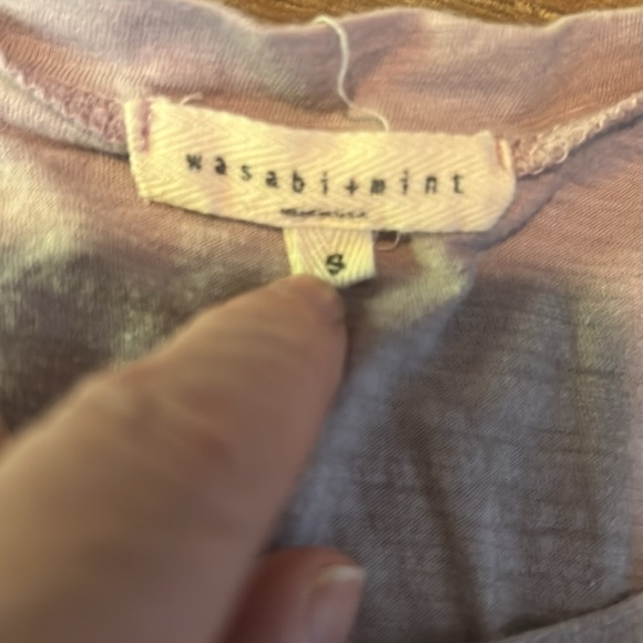 ✌️Dutch Bros VINTAGE Women’s Light Purple Light Sweater w/Twist/Tie SMALL - Picture 2 of 4